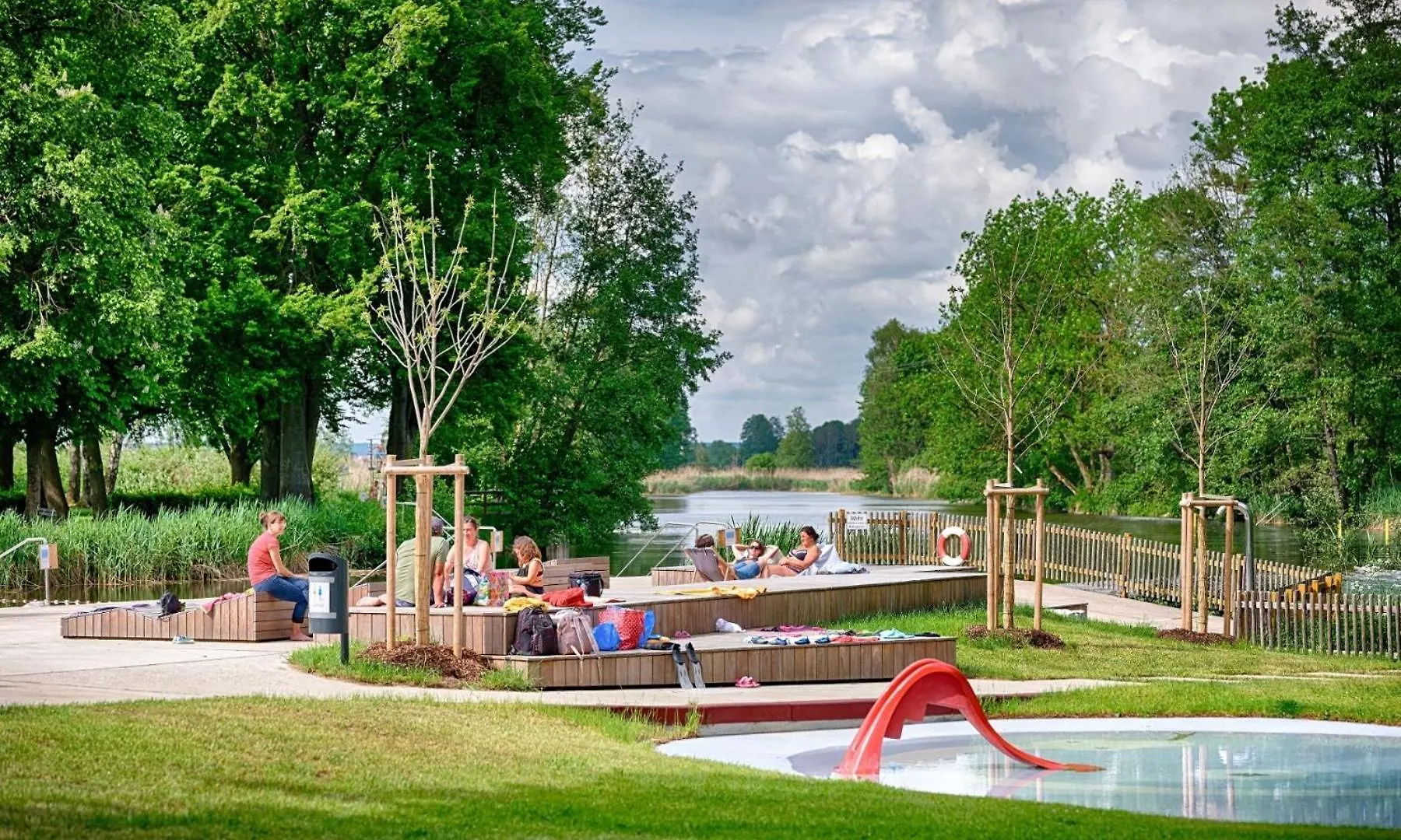 Traumhafte Business & Relax Wohnung Direkt Im Stadtkern Oettingens By Elation Homes Oettingen in Bayern Germany